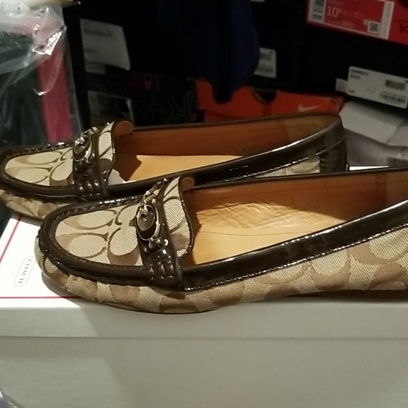 Shoes - Picture 2 of 3